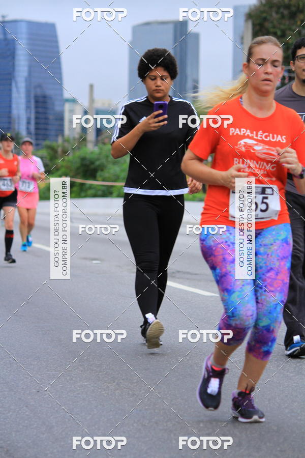 Buy your photos of the eventSantander Track & Field Run Series - Shopping Eldorado on Fotop