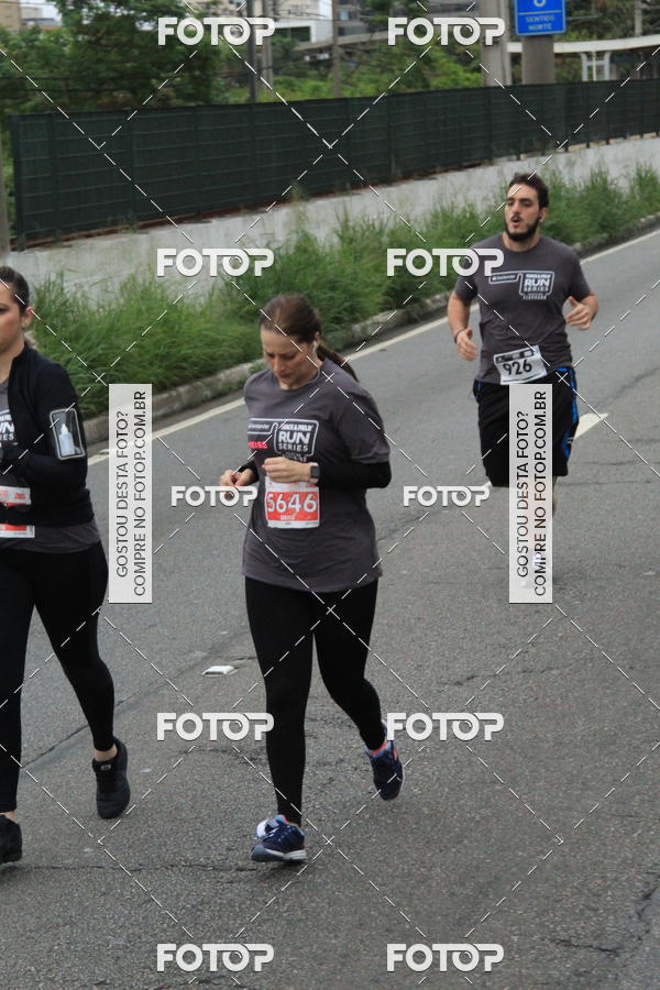 Buy your photos of the eventSantander Track & Field Run Series - Shopping Eldorado on Fotop