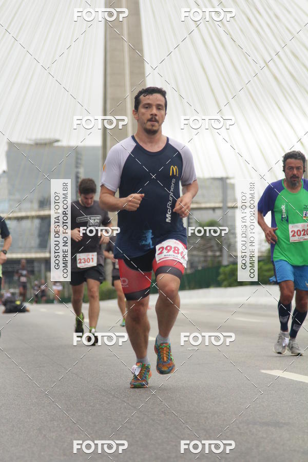 Buy your photos of the eventSantander Track & Field Run Series - Shopping Eldorado on Fotop