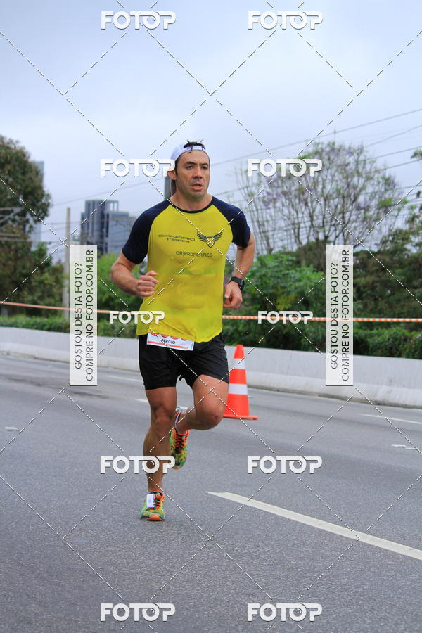 Buy your photos of the eventSantander Track & Field Run Series - Shopping Eldorado on Fotop
