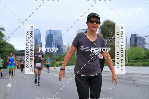 Buy your photos of the eventSantander Track & Field Run Series - Shopping Eldorado on Fotop