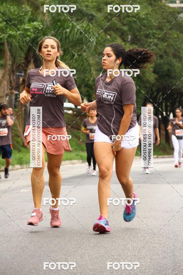 Buy your photos of the eventSantander Track & Field Run Series - Shopping Eldorado on Fotop