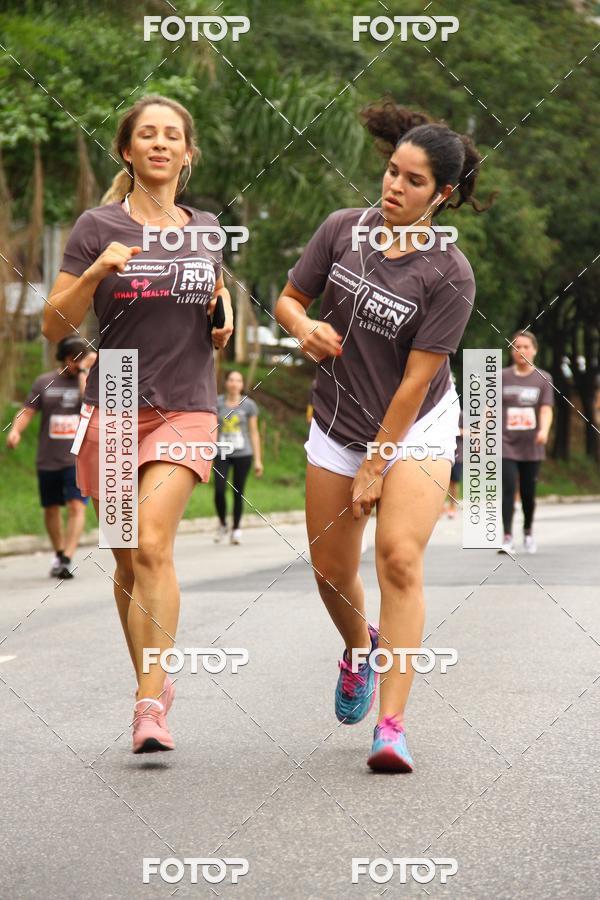 Buy your photos of the eventSantander Track & Field Run Series - Shopping Eldorado on Fotop