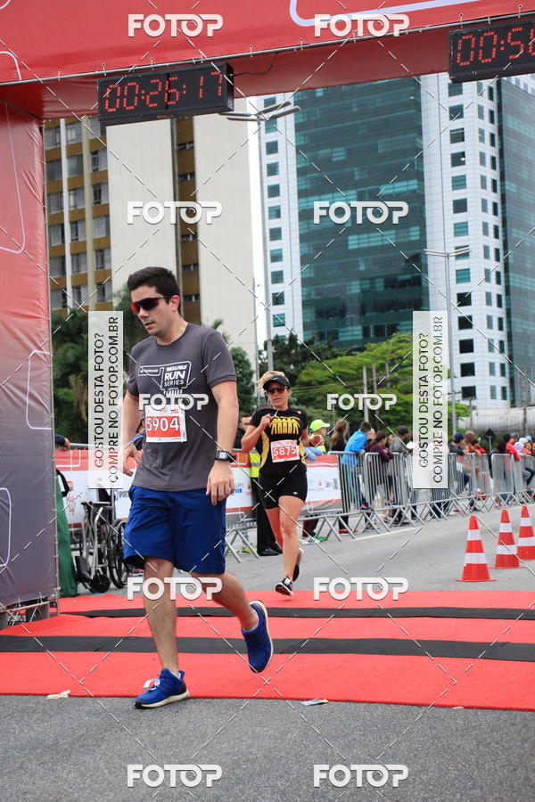 Buy your photos of the eventSantander Track & Field Run Series - Shopping Eldorado on Fotop