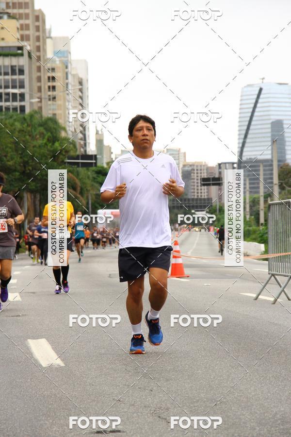 Buy your photos of the eventSantander Track & Field Run Series - Shopping Eldorado on Fotop