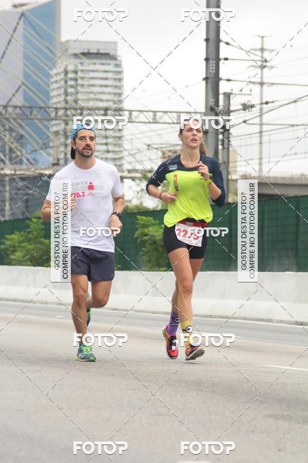 Buy your photos of the eventSantander Track & Field Run Series - Shopping Eldorado on Fotop