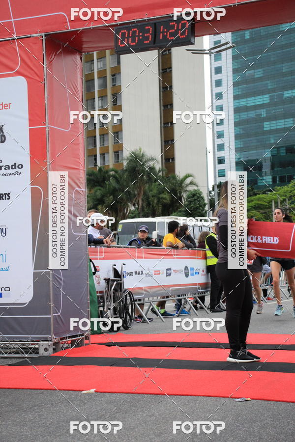Buy your photos of the eventSantander Track & Field Run Series - Shopping Eldorado on Fotop