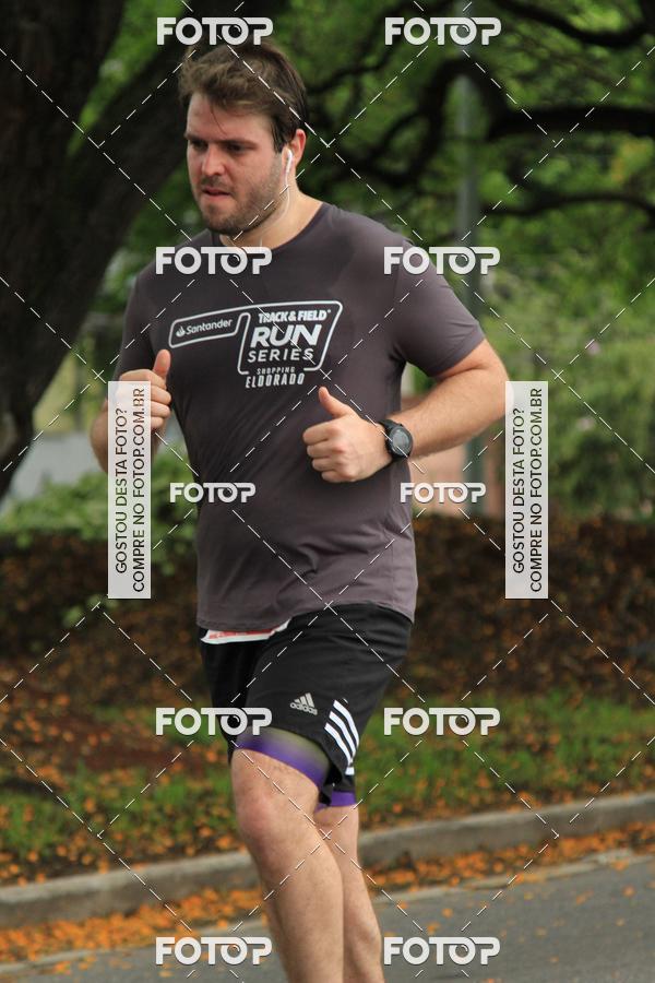 Buy your photos of the eventSantander Track & Field Run Series - Shopping Eldorado on Fotop