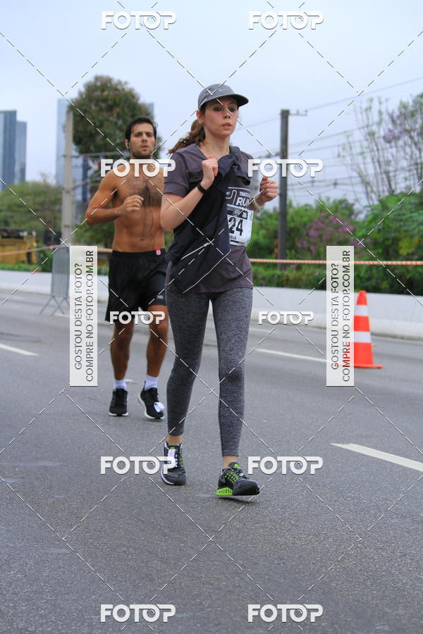Buy your photos of the eventSantander Track & Field Run Series - Shopping Eldorado on Fotop