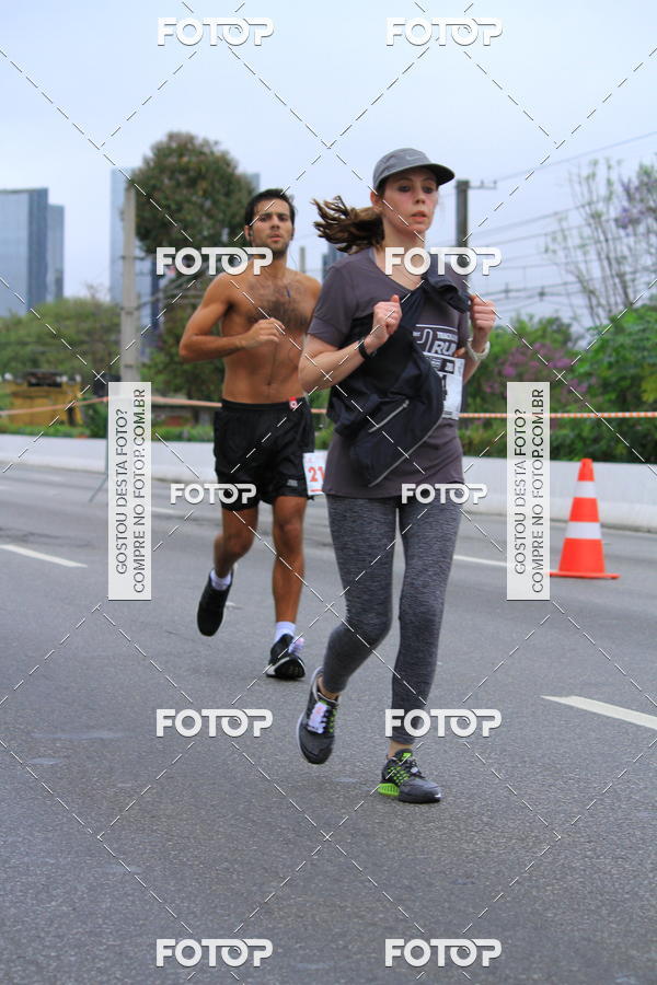 Buy your photos of the eventSantander Track & Field Run Series - Shopping Eldorado on Fotop