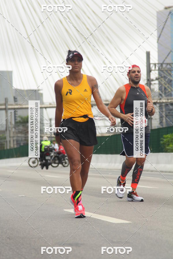 Buy your photos of the eventSantander Track & Field Run Series - Shopping Eldorado on Fotop