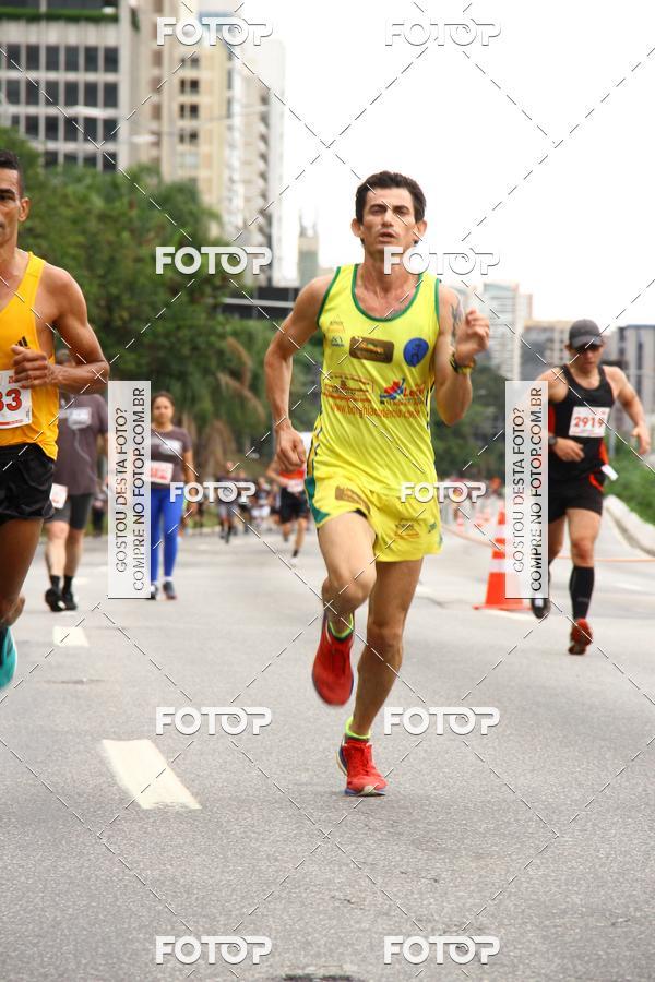 Buy your photos of the eventSantander Track & Field Run Series - Shopping Eldorado on Fotop