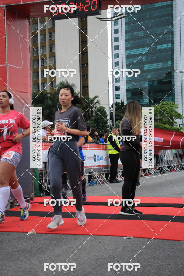 Buy your photos of the eventSantander Track & Field Run Series - Shopping Eldorado on Fotop