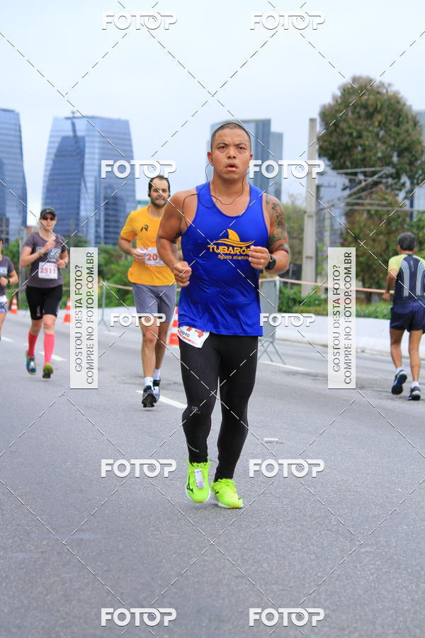 Buy your photos of the eventSantander Track & Field Run Series - Shopping Eldorado on Fotop