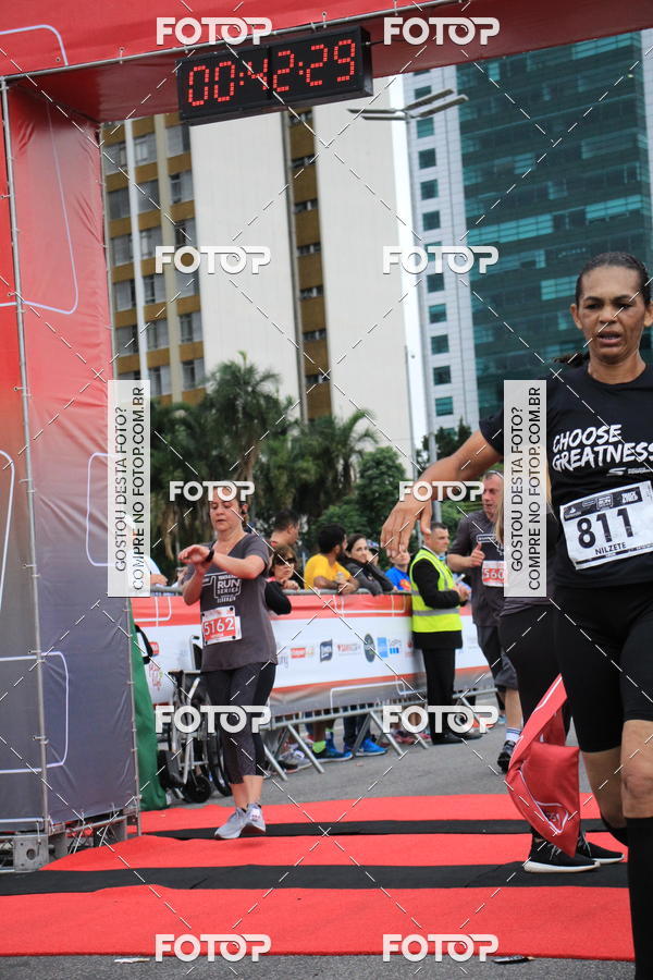 Buy your photos of the eventSantander Track & Field Run Series - Shopping Eldorado on Fotop