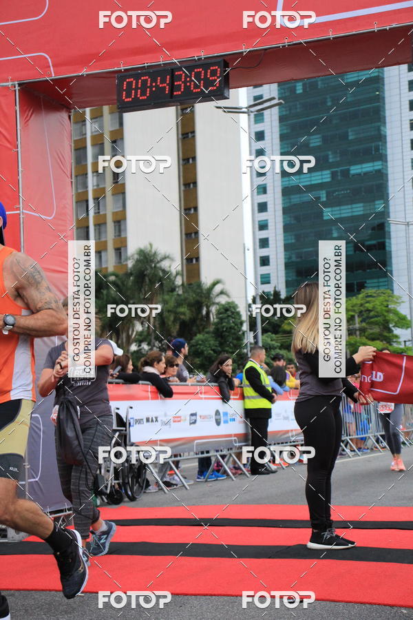 Buy your photos of the eventSantander Track & Field Run Series - Shopping Eldorado on Fotop