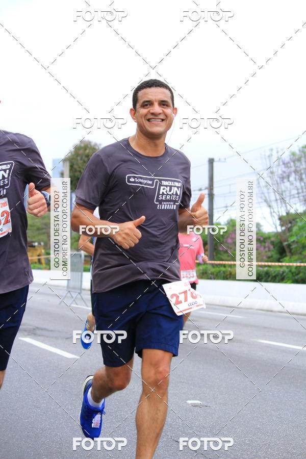 Buy your photos of the eventSantander Track & Field Run Series - Shopping Eldorado on Fotop