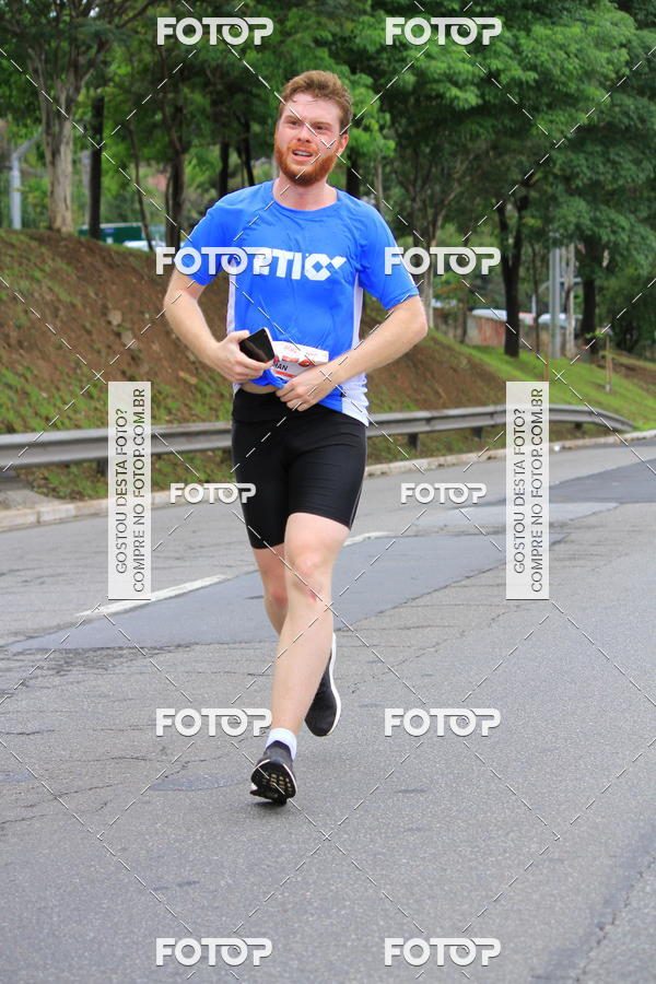 Buy your photos of the eventSantander Track & Field Run Series - Shopping Eldorado on Fotop