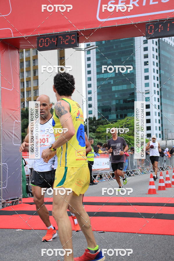 Buy your photos of the eventSantander Track & Field Run Series - Shopping Eldorado on Fotop
