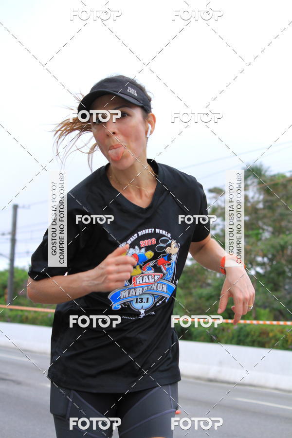Buy your photos of the eventSantander Track & Field Run Series - Shopping Eldorado on Fotop