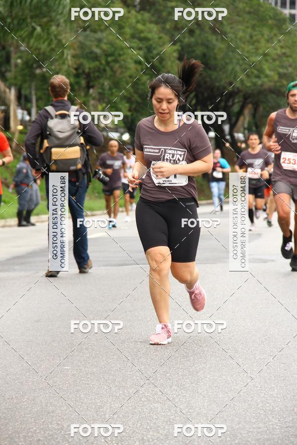 Buy your photos of the eventSantander Track & Field Run Series - Shopping Eldorado on Fotop