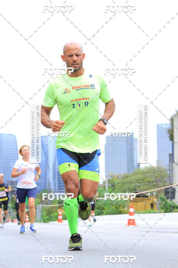 Buy your photos of the eventSantander Track & Field Run Series - Shopping Eldorado on Fotop