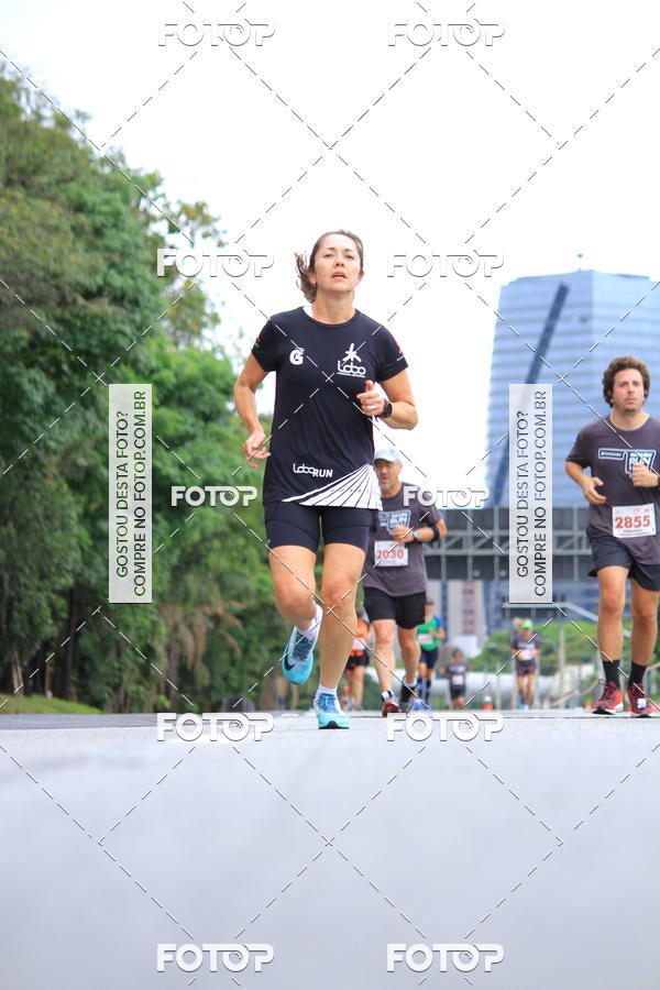 Buy your photos of the eventSantander Track & Field Run Series - Shopping Eldorado on Fotop