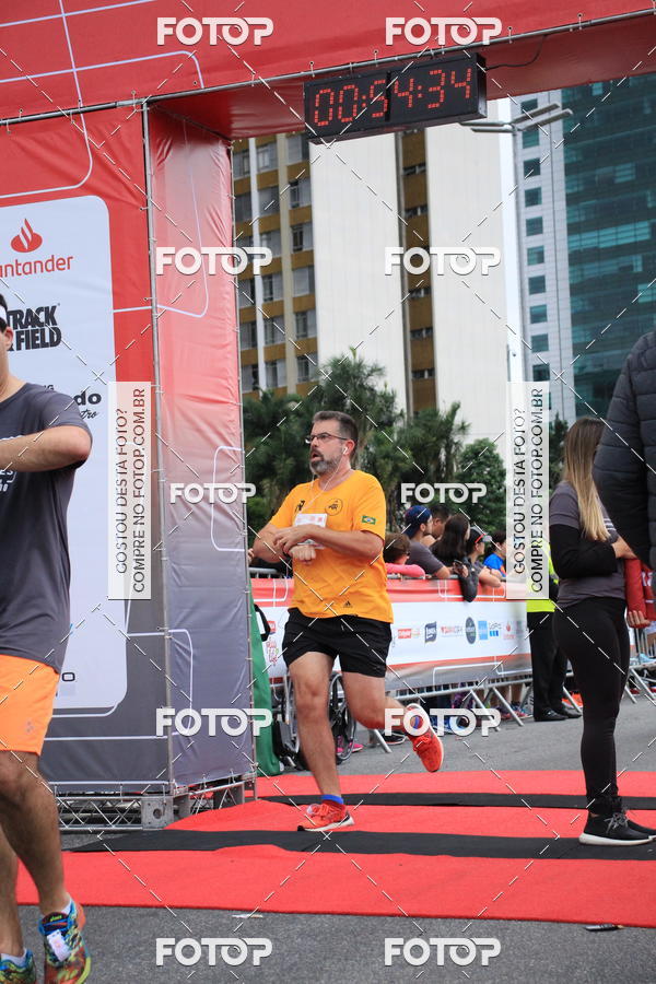 Buy your photos of the eventSantander Track & Field Run Series - Shopping Eldorado on Fotop