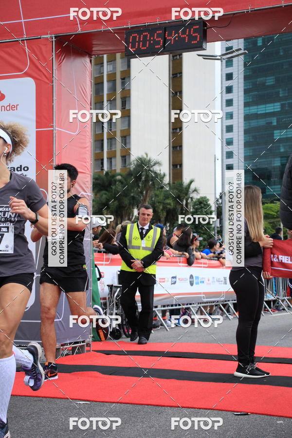 Buy your photos of the eventSantander Track & Field Run Series - Shopping Eldorado on Fotop