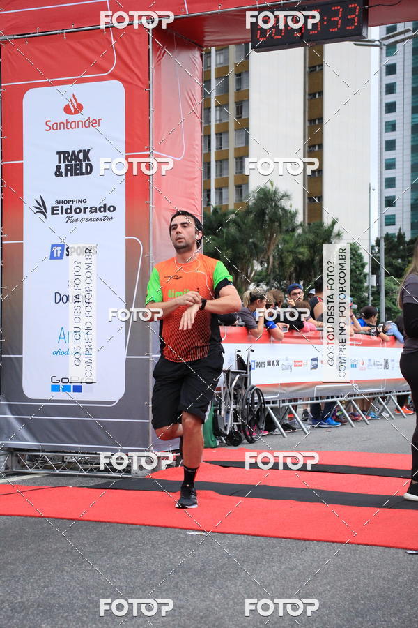 Buy your photos of the eventSantander Track & Field Run Series - Shopping Eldorado on Fotop