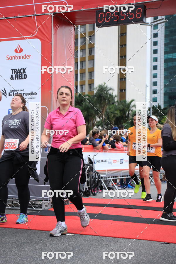 Buy your photos of the eventSantander Track & Field Run Series - Shopping Eldorado on Fotop