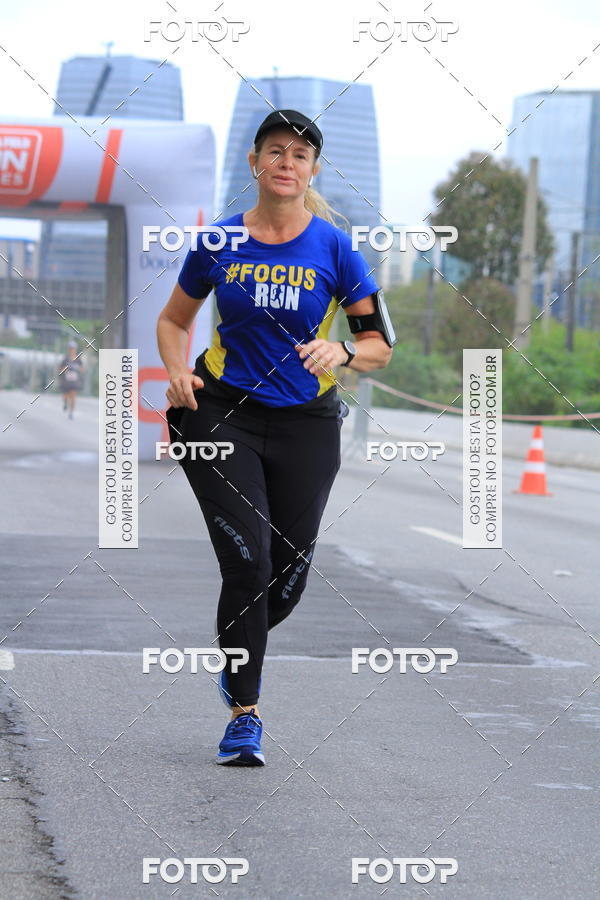 Buy your photos of the eventSantander Track & Field Run Series - Shopping Eldorado on Fotop