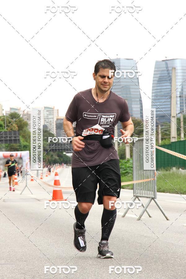 Buy your photos of the eventSantander Track & Field Run Series - Shopping Eldorado on Fotop