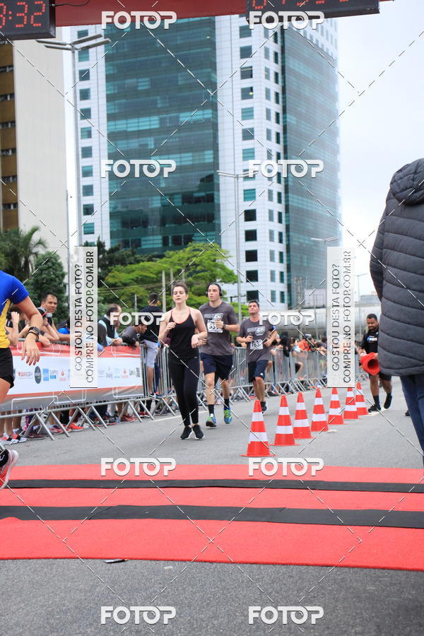 Buy your photos of the eventSantander Track & Field Run Series - Shopping Eldorado on Fotop