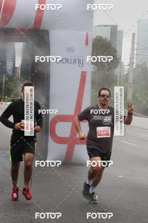 Buy your photos of the eventSantander Track & Field Run Series - Shopping Eldorado on Fotop