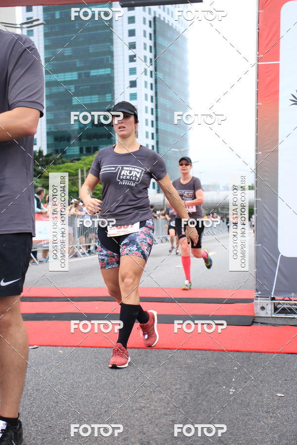 Buy your photos of the eventSantander Track & Field Run Series - Shopping Eldorado on Fotop