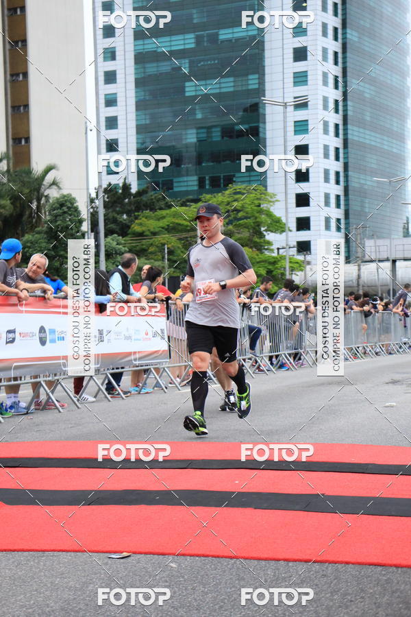 Buy your photos of the eventSantander Track & Field Run Series - Shopping Eldorado on Fotop
