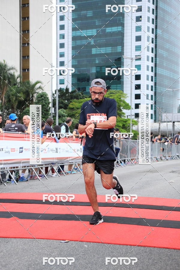 Buy your photos of the eventSantander Track & Field Run Series - Shopping Eldorado on Fotop