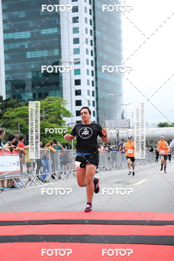 Buy your photos of the eventSantander Track & Field Run Series - Shopping Eldorado on Fotop