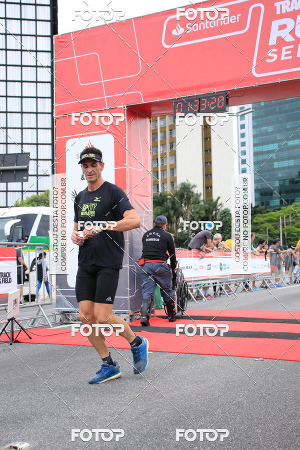 Buy your photos of the eventSantander Track & Field Run Series - Shopping Eldorado on Fotop