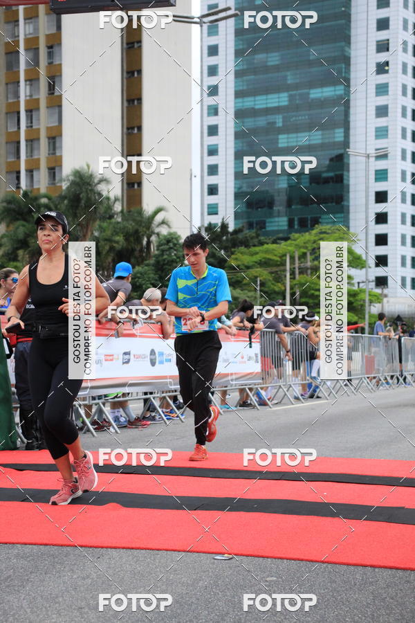 Buy your photos of the eventSantander Track & Field Run Series - Shopping Eldorado on Fotop