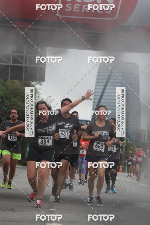 Buy your photos of the eventSantander Track & Field Run Series - Shopping Eldorado on Fotop