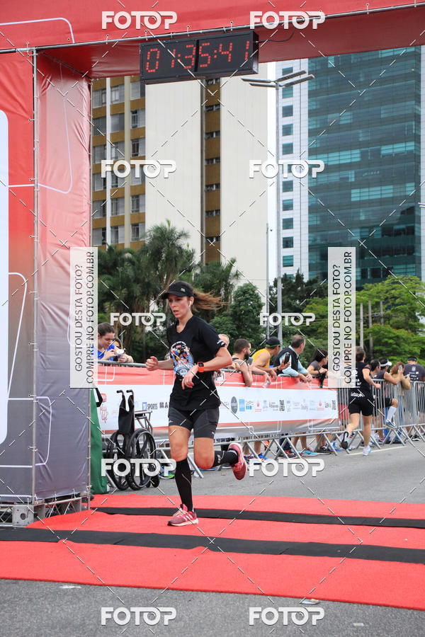 Buy your photos of the eventSantander Track & Field Run Series - Shopping Eldorado on Fotop