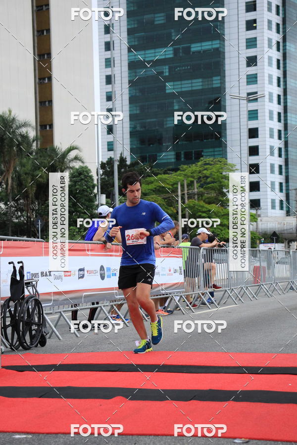 Buy your photos of the eventSantander Track & Field Run Series - Shopping Eldorado on Fotop