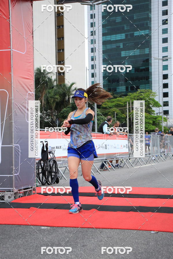 Buy your photos of the eventSantander Track & Field Run Series - Shopping Eldorado on Fotop