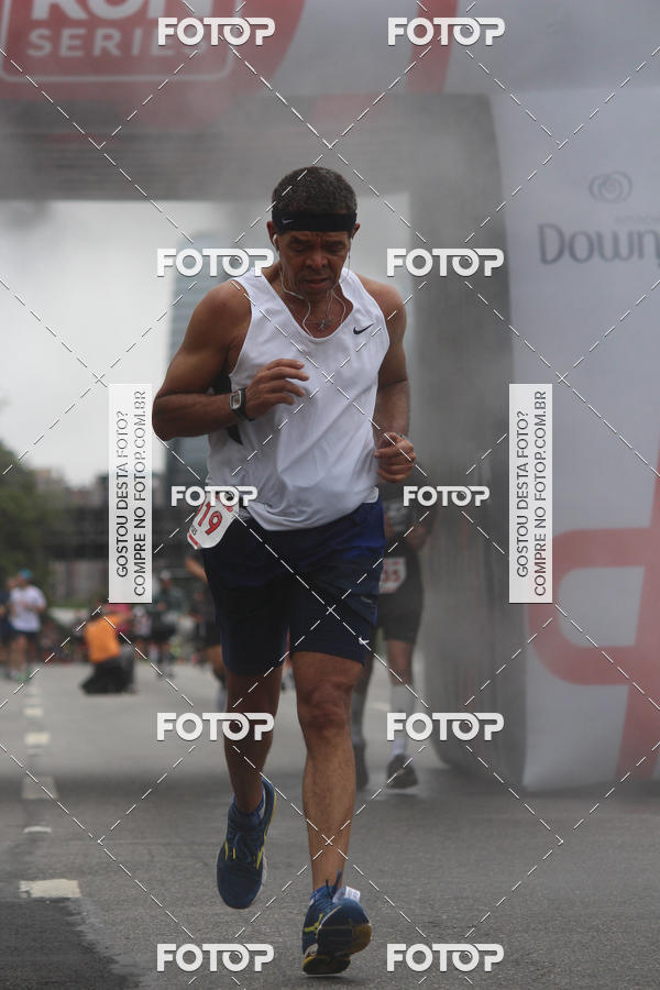 Buy your photos of the eventSantander Track & Field Run Series - Shopping Eldorado on Fotop