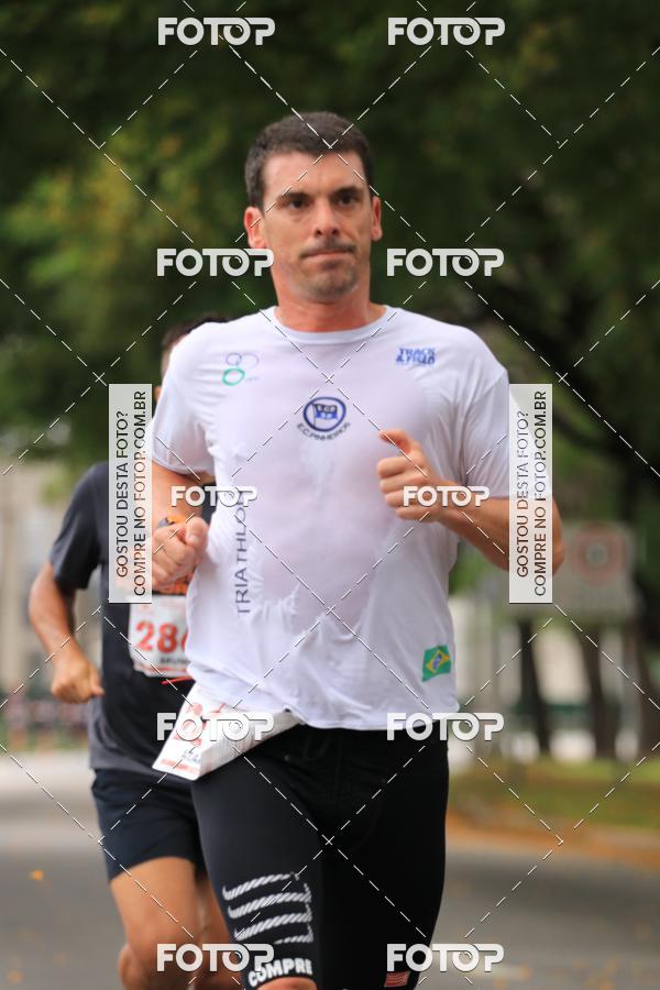 Buy your photos of the eventSantander Track & Field Run Series - Shopping Eldorado on Fotop