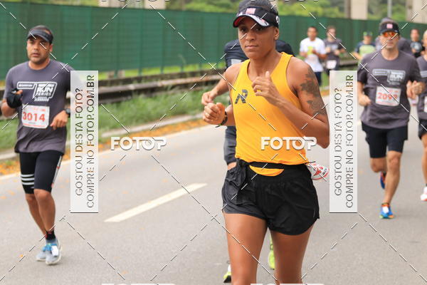 Buy your photos of the eventSantander Track & Field Run Series - Shopping Eldorado on Fotop