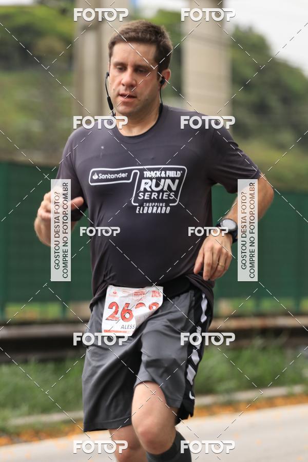 Buy your photos of the eventSantander Track & Field Run Series - Shopping Eldorado on Fotop