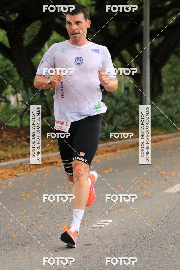 Buy your photos of the eventSantander Track & Field Run Series - Shopping Eldorado on Fotop